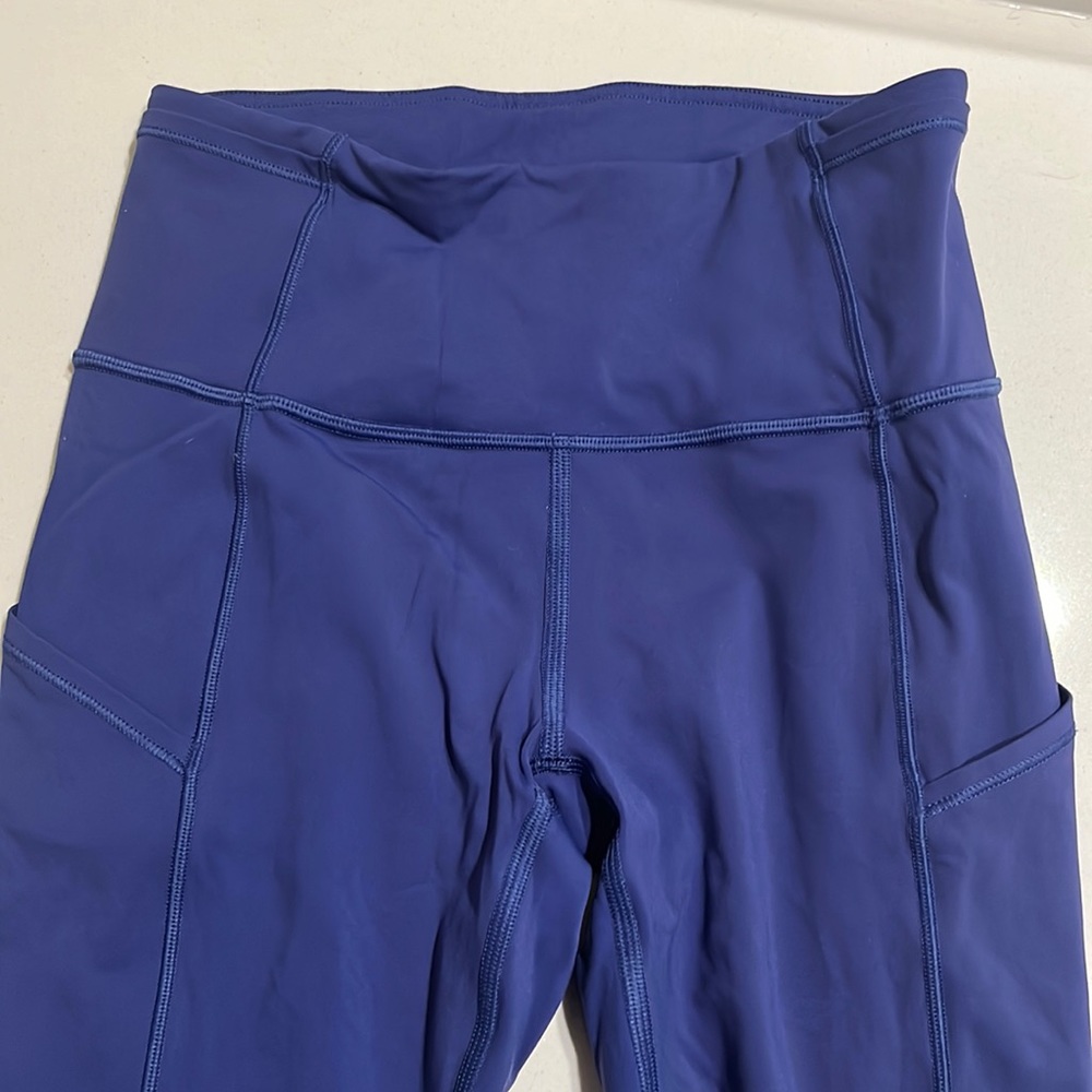 Lululemon Fast & Free Size 4 - Blue